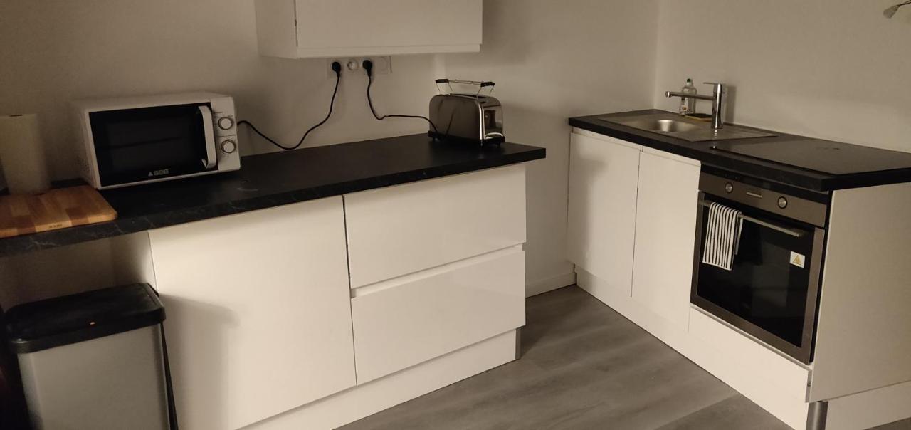 Detente - Appartement Et Poutres Apparentes ベジエ エクステリア 写真