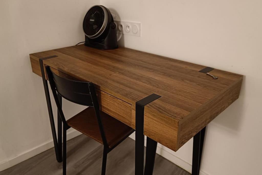 Detente - Appartement Et Poutres Apparentes ベジエ エクステリア 写真